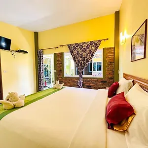 Lanta Baan Nok 2*, Ko Lanta Thailand