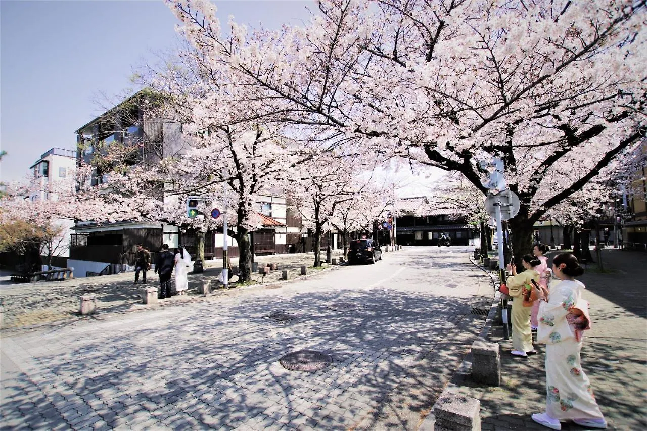 *****  Hotel Alza Kyoto Japan